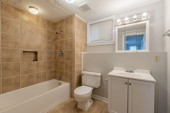 Building Photo - Norris Rd 2908**Charmaine