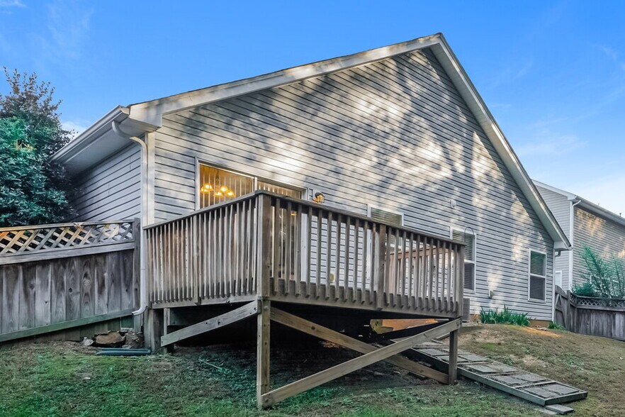 Building Photo - 447 Averasboro Dr