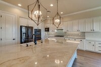 Building Photo - Luxury 4-Bedroom Home in El Dorado Hills Exclusive Serrano Community!
