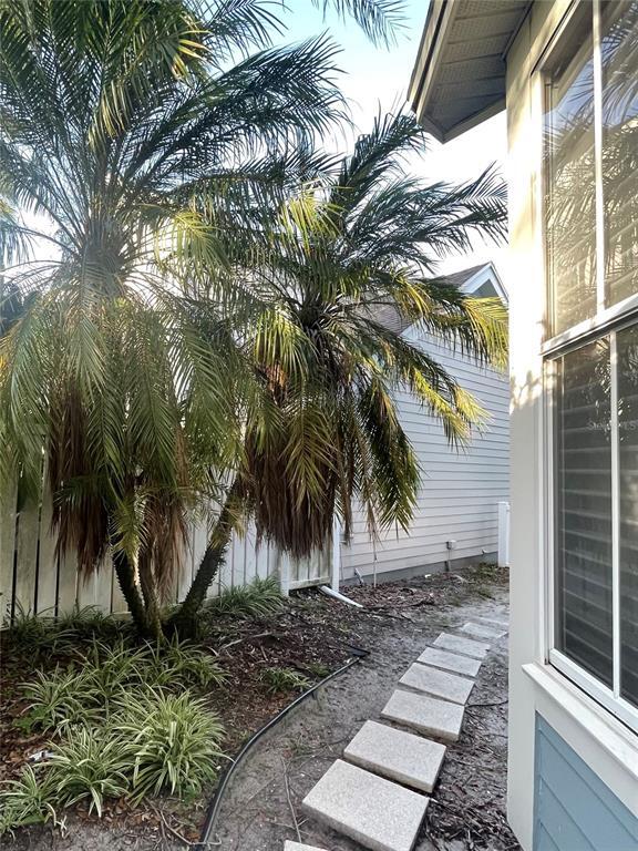 Building Photo - 622 Wisteria Ln
