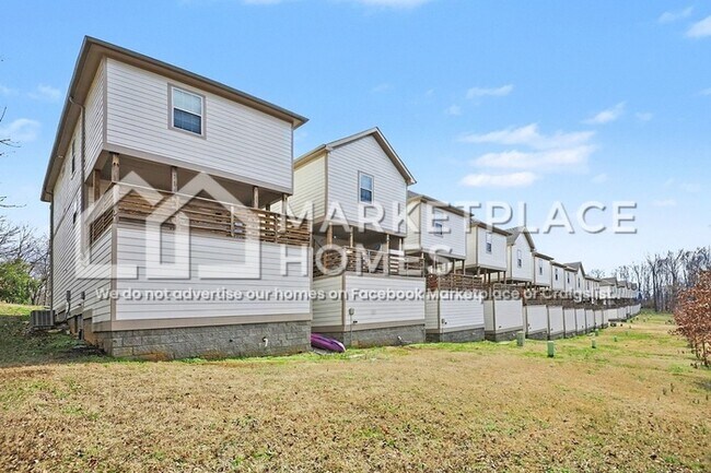 Building Photo - 2437/121 Bell St