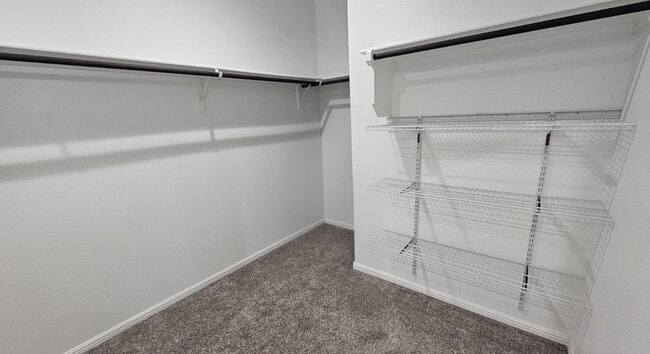 Building Photo - 6906 Brisco Rd