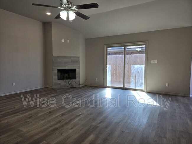 Building Photo - 17815 Private Rd 2160