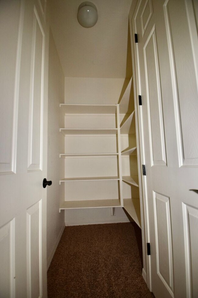 Building Photo - 3682 E Angstead Ct