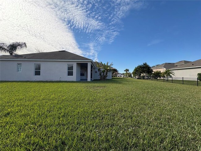 Building Photo - 10634 Sparrow Landing Way