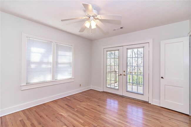 Building Photo - 583 N Assembly Dr