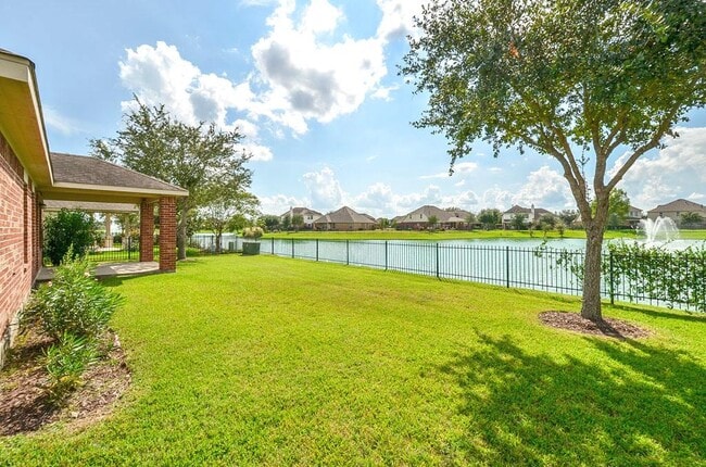 Building Photo - 25523 Lockspur Dr