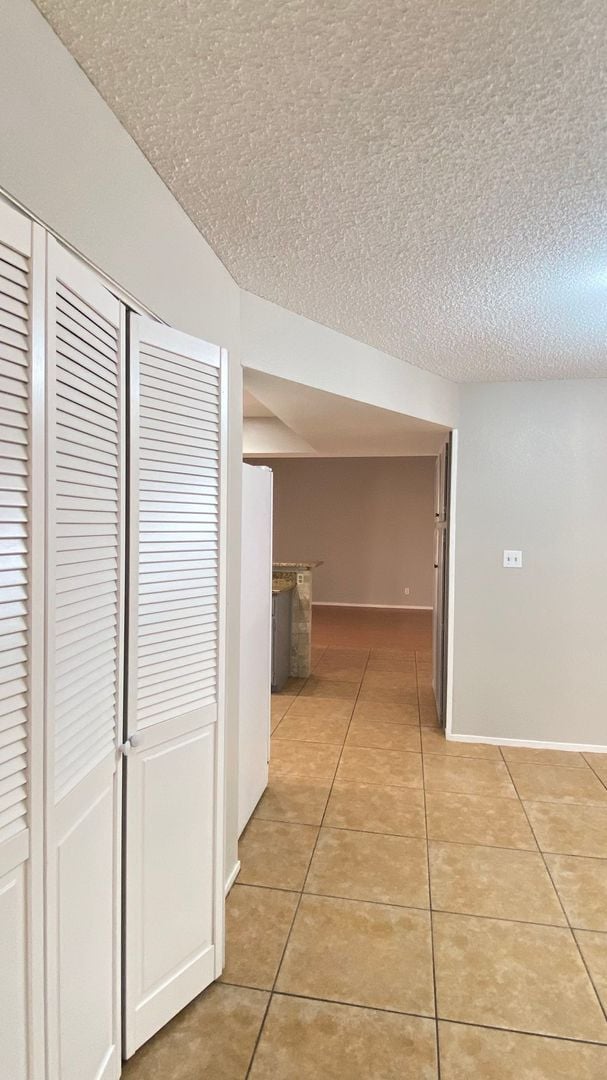 Building Photo - 8740 Cremona Dr