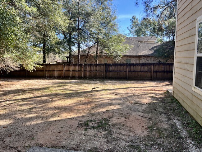 Building Photo - 6005 Fiori Dr