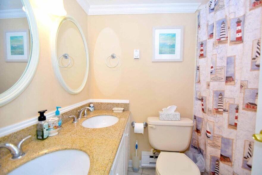 Bethroom - 11204 Coastal Hwy