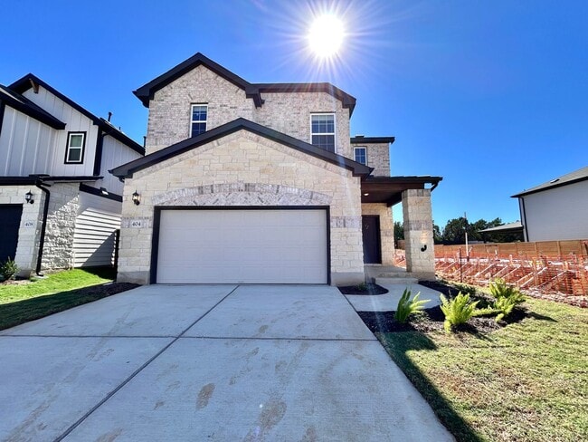 Primary Photo - Spacious 4/BR 3/BA Home with Modern Upgrades in Leander