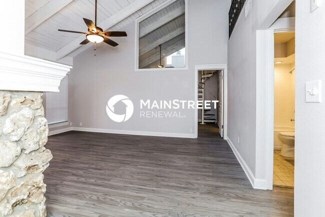 Building Photo - 3 Bedroom Pet-Friendly Home in Longwood, FL with Main Street Renewal