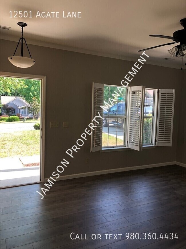Building Photo - 12501 Agate Ln