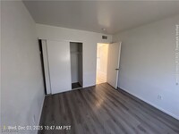 Building Photo - 4945 Kell Ln