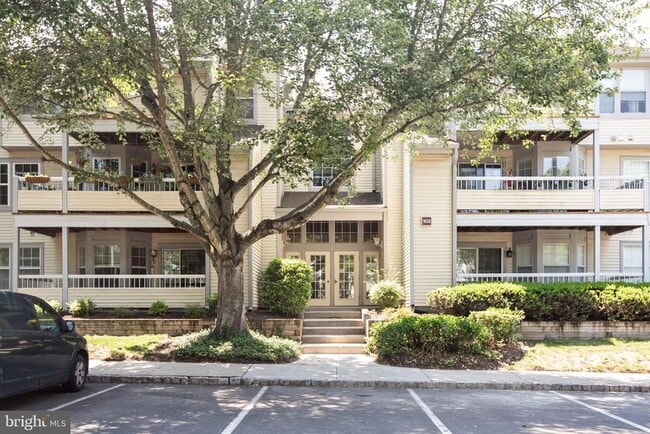 Building Photo - 103 Claridge Ct