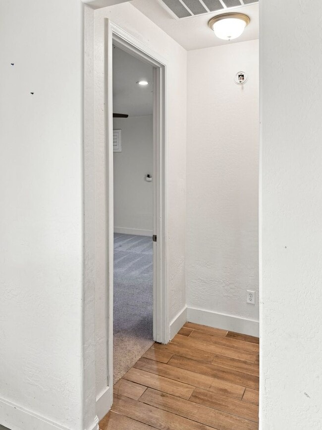 Building Photo - Luxury SMART HOME For Rent!