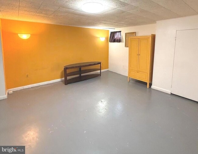 Building Photo - 8324 Loch Raven Blvd