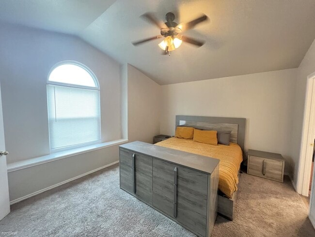 Building Photo - 2 br, 2 bath House - 2501 Windmill Dr