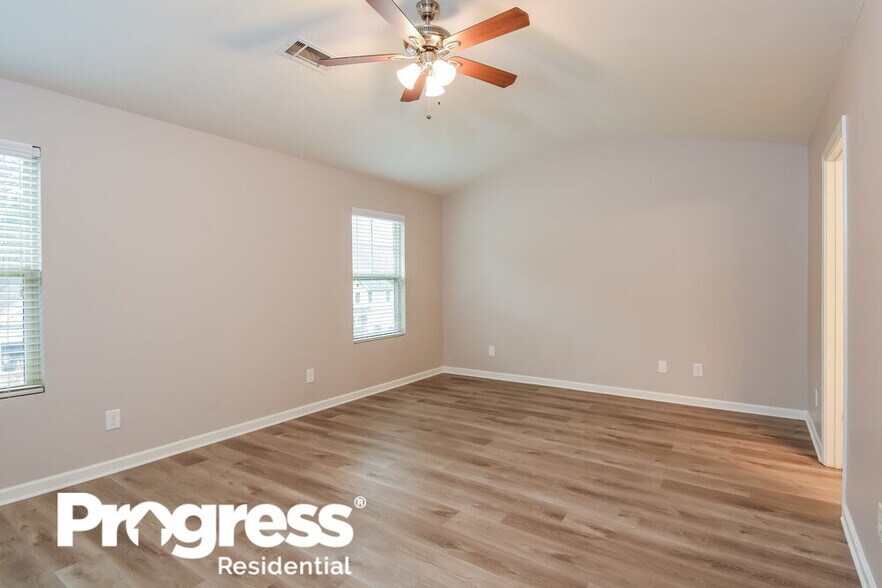 Building Photo - 222 Westridge Cir