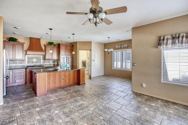 Building Photo - Pueblo del Sol Country Club