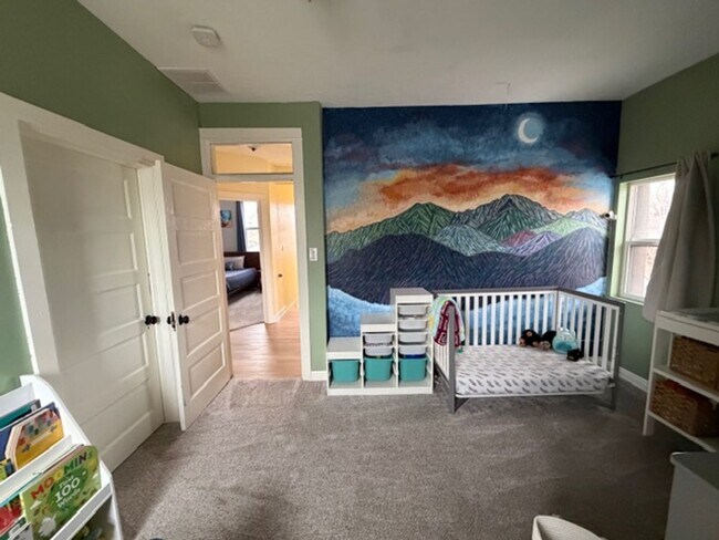 Building Photo - 1538 S 400 E