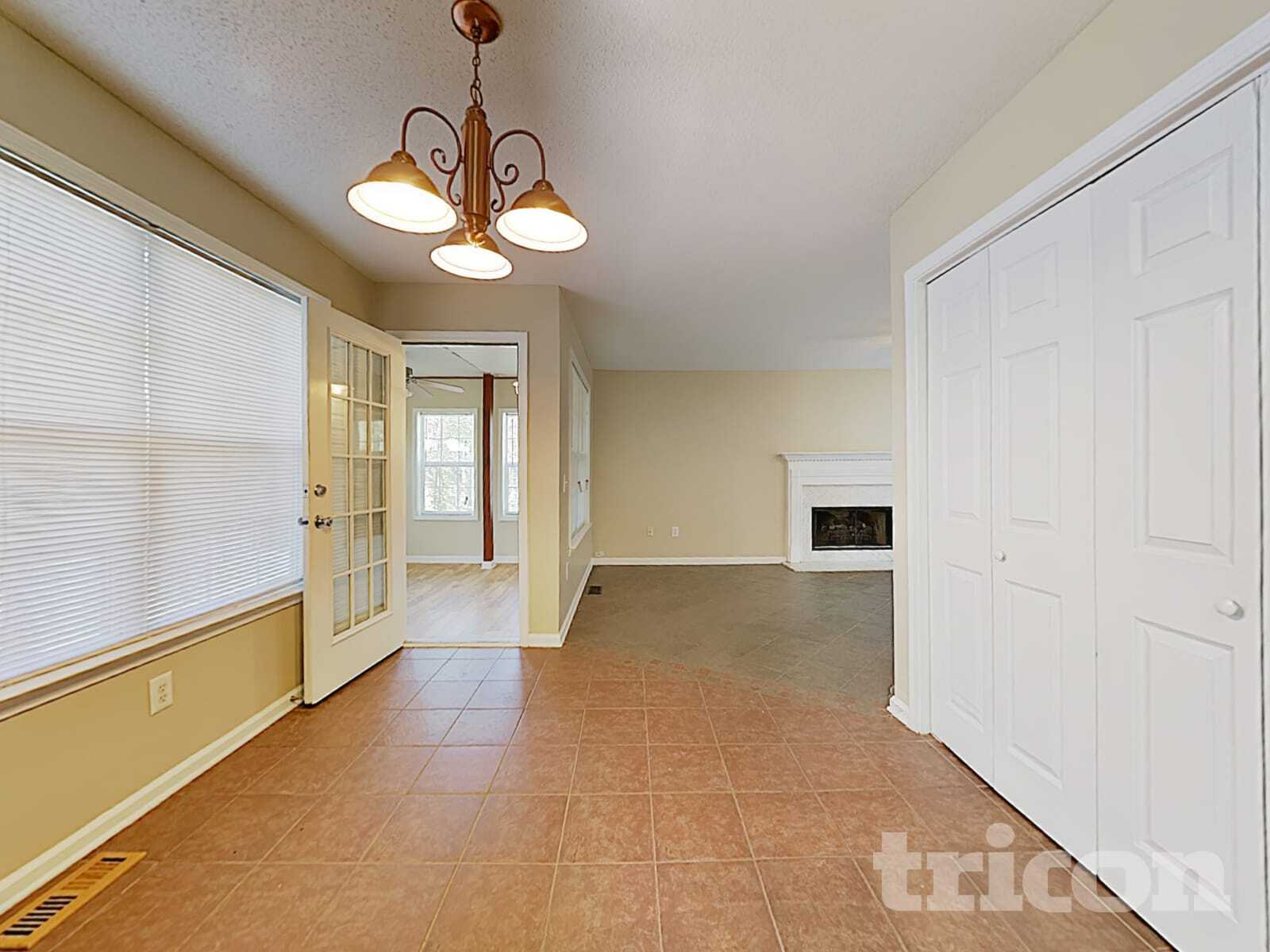 Building Photo - 153 Clear Brook Trail