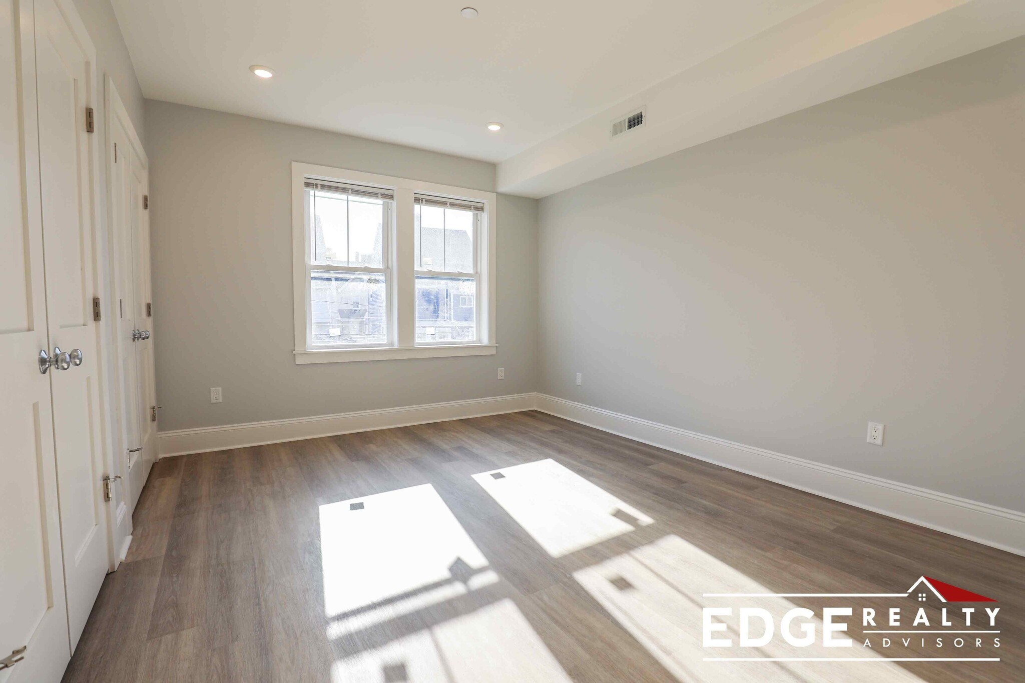 Building Photo - 78 North Beacon St