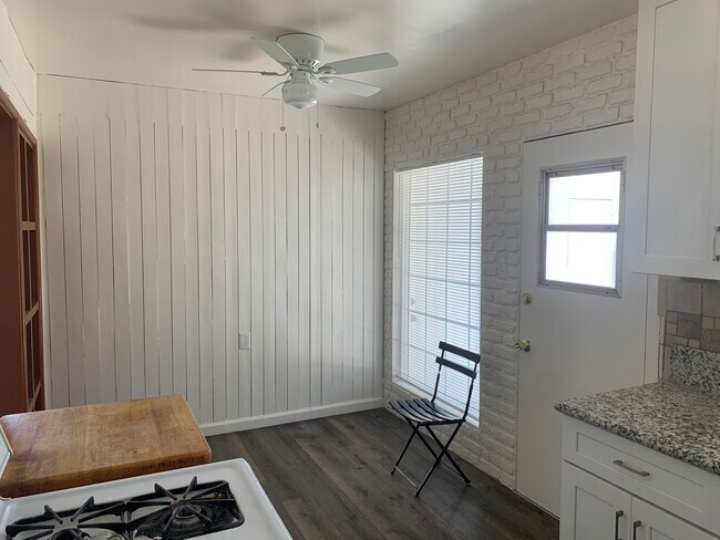 Building Photo - 12252 Academy Way