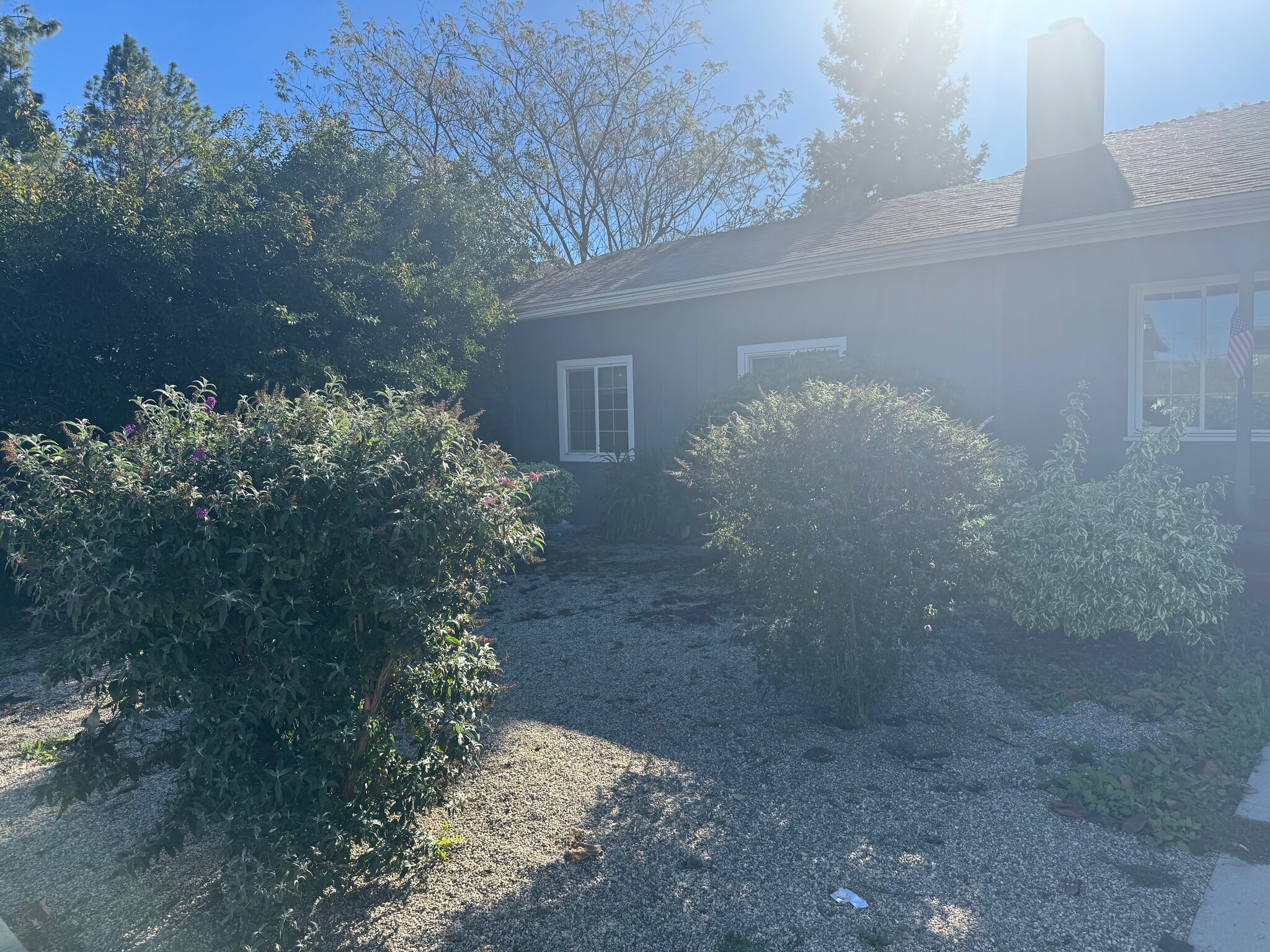 Building Photo - 22222 Vanowen St