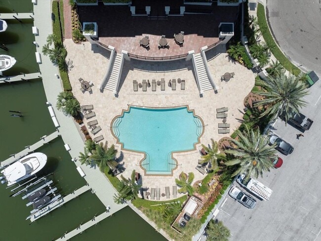 Building Photo - 202 Windward Passage