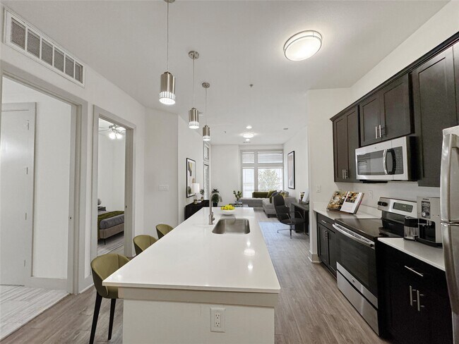 Building Photo - 306 McGowen St