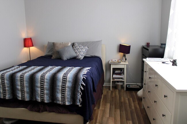 Building Photo - Beautiful 1 Bedroom Condo in Arvada.