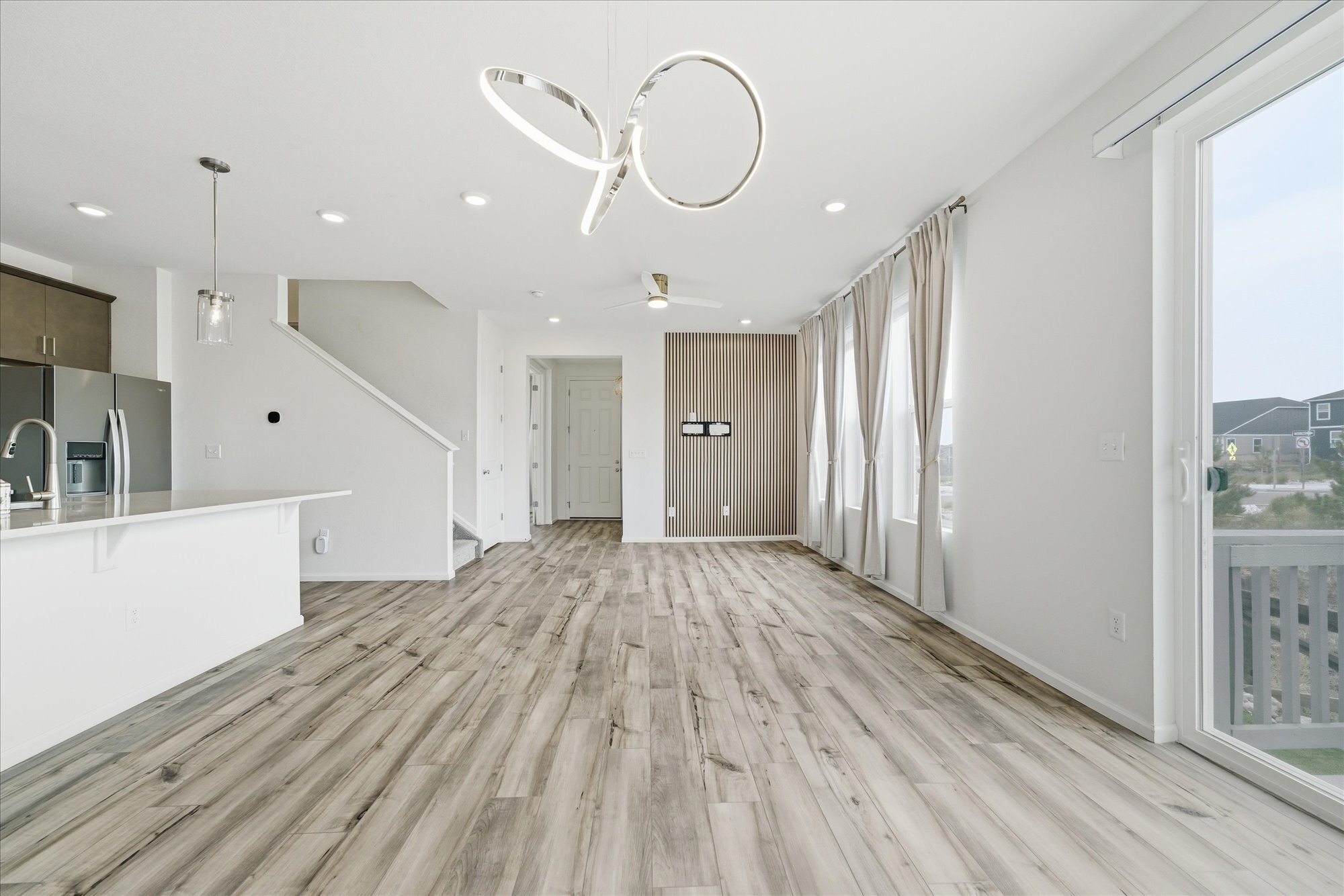 Building Photo - 14136 Blue Heart Ct