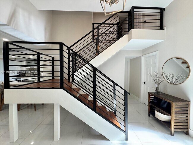 Building Photo - 1490 NW 113th Way