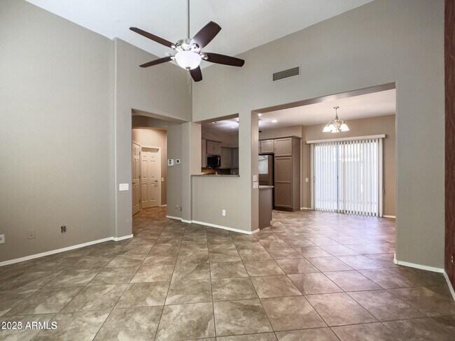 Building Photo - 1958 W Busoni Pl