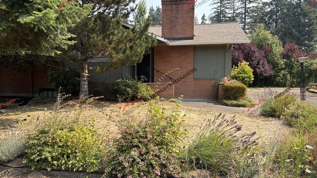 Building Photo - STATUS: AVAILABLE | R138B | $2195 + $100 flat rate for W/S