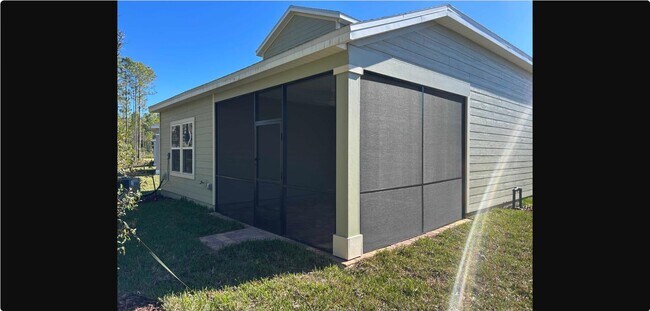 Building Photo - 63 River Strand Ln