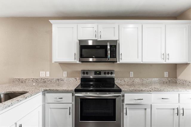 Building Photo - 1406 Courtney Pl