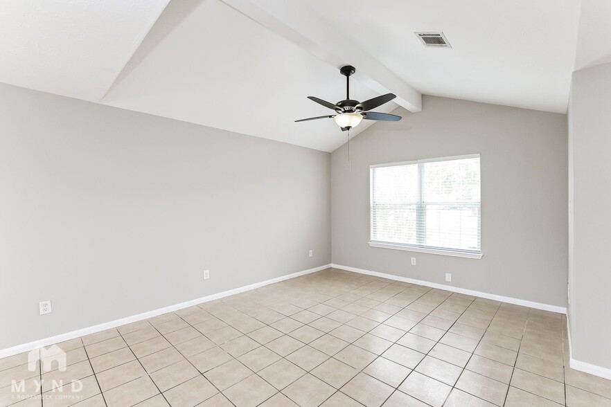 Building Photo - 4806 Comal River Loop