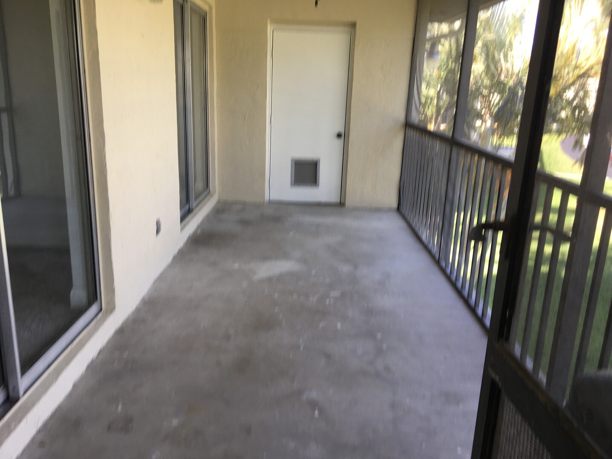 Building Photo - 6495 Chasewood Dr