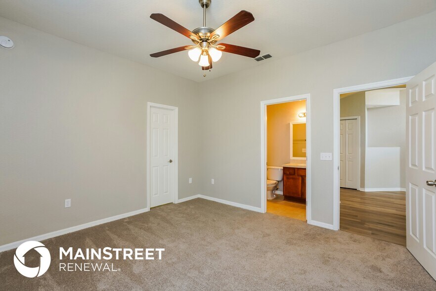 Building Photo - 10724 Carloway Hills Dr