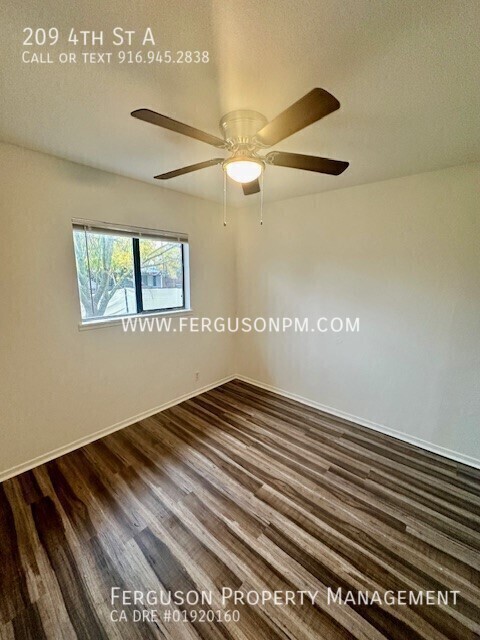 Building Photo - Cute Two Bedroom Duplex in Wheatland