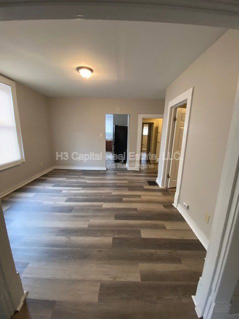 Building Photo - 2251 Delmar Ave