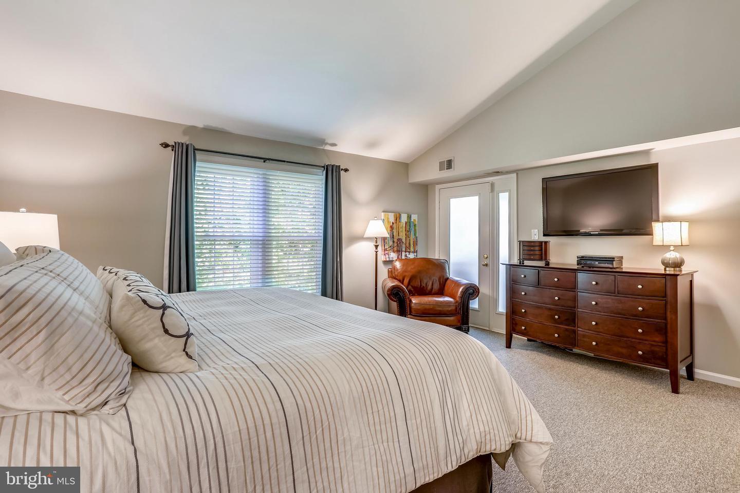 Building Photo - 5717 Balsam Grove Ct