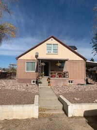 Building Photo - 4 Plex Seller Finance