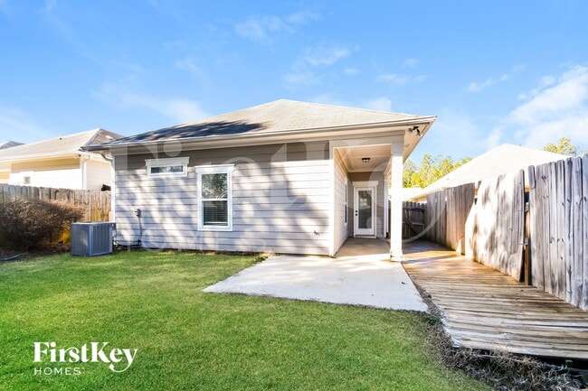 Building Photo - 285 Hathaway Ln