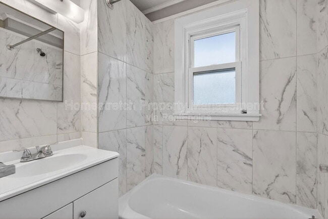 Building Photo - 5430 Hodiamont Ave