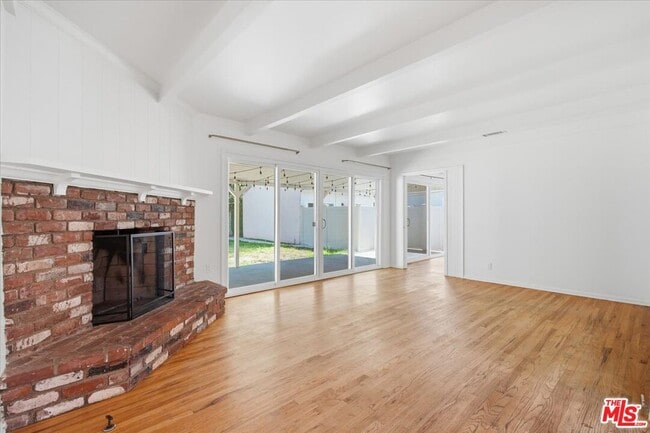 Building Photo - 12818 Hatteras St