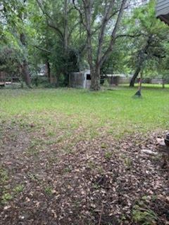 Building Photo - 5805 Beverly Dr