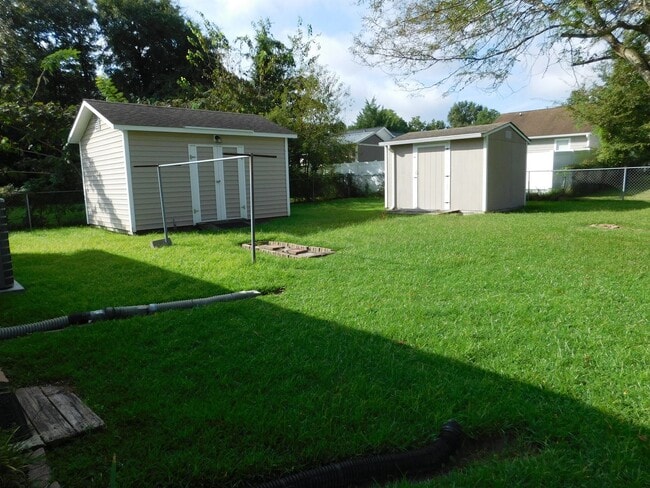 Building Photo - 3611 Windy Trail